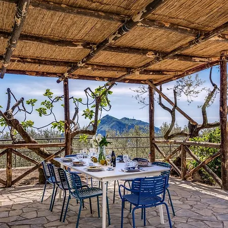 Villa Rusinella Minimalist Retreat With Sea Views *