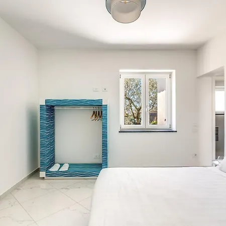 Villa Rusinella Minimalist Retreat With Sea Views Massa Lubrense